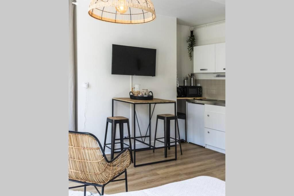 Studio Tendance, 2Min De L'Hyper-Centre Apartment Caen Exterior photo