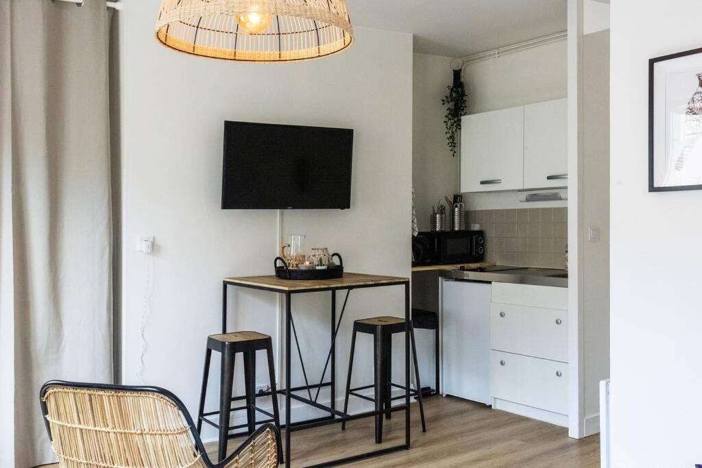 Studio Tendance, 2Min De L'Hyper-Centre Apartment Caen Exterior photo